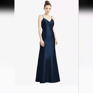OPEN-BACK BOW TIE SATIN TRUMPET GOWN IN MIDNIGHTNAVY